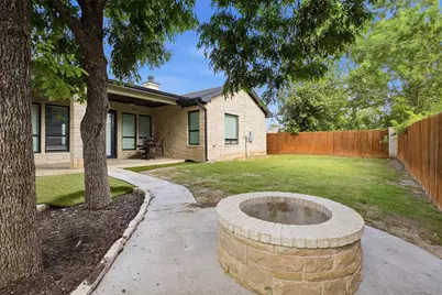 1905 S College Street, Georgetown, TX 78626 - Photo 33