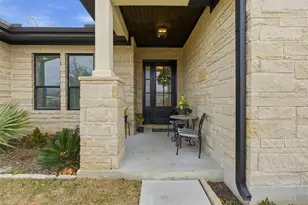 1905 S College St, Georgetown, TX 78626 - Photo 3