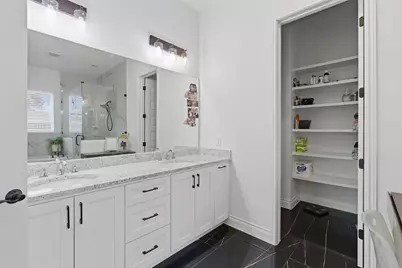 1905 S College Street, Georgetown, TX 78626 - Photo 23