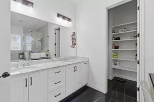1905 S College St, Georgetown, TX 78626 - Photo 23