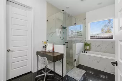 1905 S College Street, Georgetown, TX 78626 - Photo 21