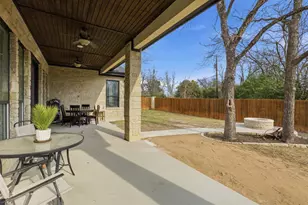 1905 S College St, Georgetown, TX 78626 - Photo 33