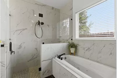 1905 S College Street, Georgetown, TX 78626 - Photo 23