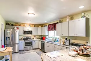 205 Montrose Dr, Liberty Hill, TX 78642 - Photo 13