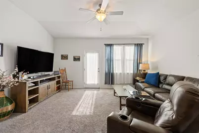 11701 Pecangate Way, Manor, TX 78653 - Photo 15