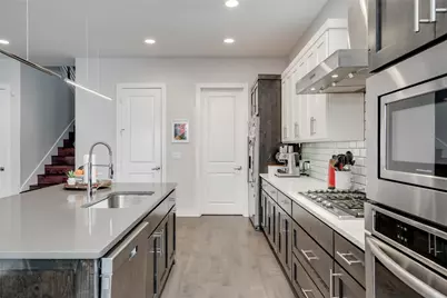 7514 Hardy Drive, Austin, TX 78757 - Photo 9