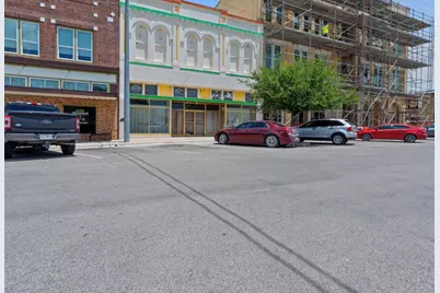 419 Saint George Street, Gonzales, TX 78629 - Photo 7