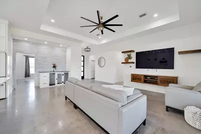 1611 Johnson Street, Marble Falls, TX 78654 - Photo 7