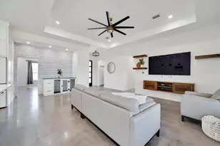 1611 Johnson St, Marble Falls, TX 78654 - Photo 7