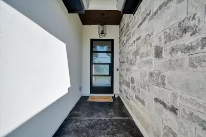 1611 Johnson Street, Marble Falls, TX 78654 - Photo 3