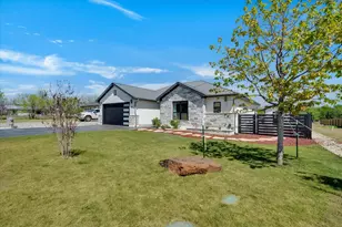 1611 Johnson St, Marble Falls, TX 78654 - Photo 35