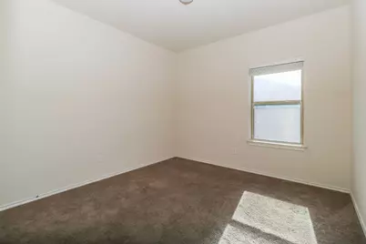 2105 Town Centre Drive #47, Round Rock, TX 78664 - Photo 11