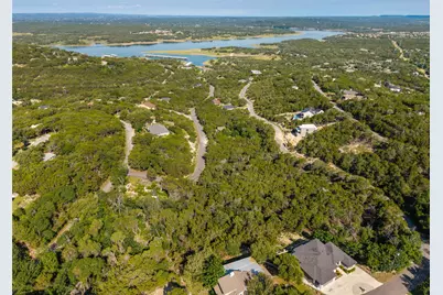 20802 Buena Vista, Lago Vista, TX 78645 - Photo 9