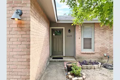 1209 Turtle Creek Boulevard, Austin, TX 78745 - Photo 1