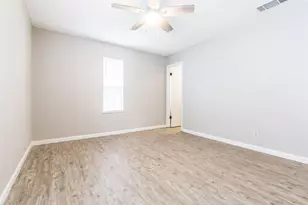 1209 Turtle Creek Blvd, Austin, TX 78745 - Photo 11