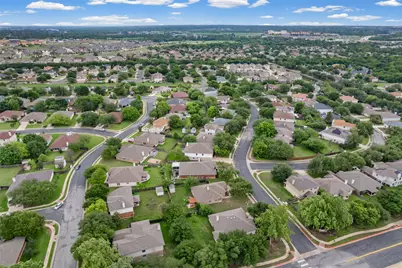 107 Pheasant Ridge, Round Rock, TX 78665 - Photo 37