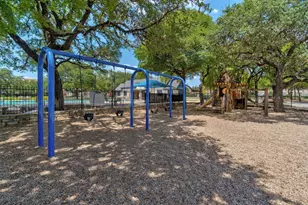 3915 Idalia Dr, Austin, TX 78749 - Photo 35