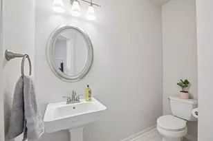 3915 Idalia Dr, Austin, TX 78749 - Photo 19