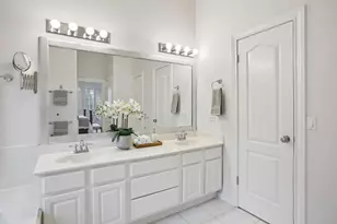 3915 Idalia Dr, Austin, TX 78749 - Photo 15