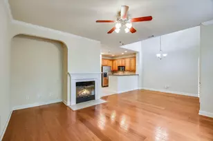 1802 Jentsch Ct, Austin, TX 78745 - Photo 3