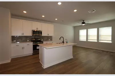 300 Marie Way, Georgetown, TX 78626 - Photo 3