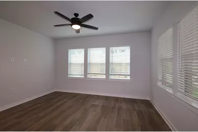 300 Marie Way, Georgetown, TX 78626 - Photo 7