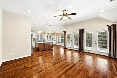 128 Summer Pointe Drive, Buda, TX 78610 - Photo 3