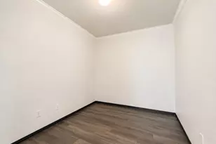 220 Pepperbark Loop, Buda, TX 78610 - Photo 5