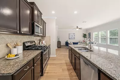 10124 Pinnacle Crest Loop, Austin, TX 78747 - Photo 11