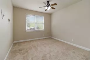 142 Kaanapali Ln, Bastrop, TX 78602 - Photo 21