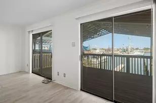 318 W Cotter Ave, Port Aransas, TX 78373 - Photo 23