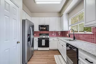 9300 Tea Rose Trail, Austin, TX 78748 - Photo 11