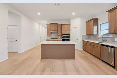 391 Backstays Loop, Kyle, TX 78640 - Photo 5