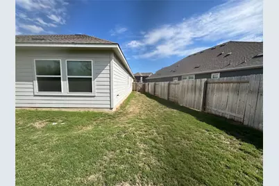 65 Hereford Loop, Hutto, TX 78634 - Photo 23