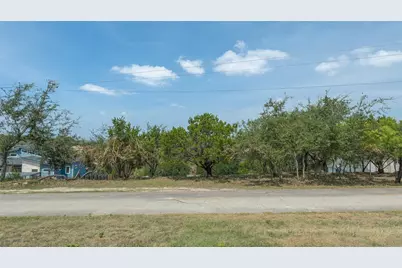 912 Daviot Drive, Spicewood, TX 78669 - Photo 9