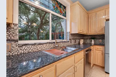 9402 Bluegrass Drive, Austin, TX 78759 - Photo 13
