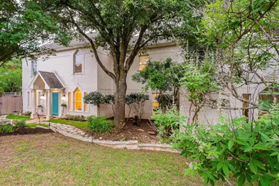 9402 Bluegrass Drive, Austin, TX 78759 - Photo 3