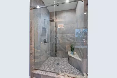 9402 Bluegrass Drive, Austin, TX 78759 - Photo 23