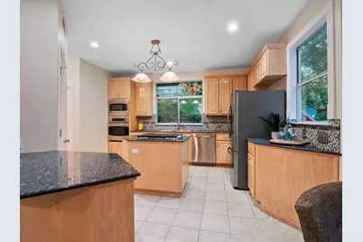 9402 Bluegrass Drive, Austin, TX 78759 - Photo 13