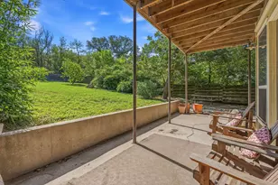 1305 Cometa St, Austin, TX 78721 - Photo 23