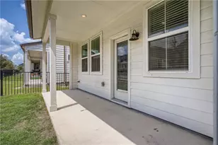 7315 Acela Trl, Austin, TX 78744 - Photo 17