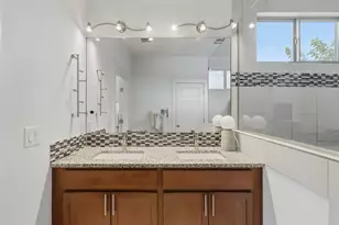 1807 Ulit Ave, Austin, TX 78702 - Photo 25