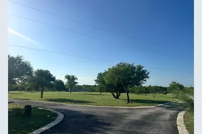 159 Kathy Drive, Lockhart, TX 78644 - Photo 5