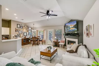 1302 Redbud Lane, Leander, TX 78641 - Photo 11