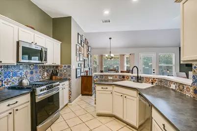 1302 Redbud Lane, Leander, TX 78641 - Photo 17
