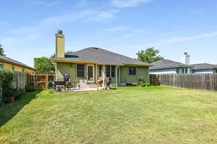 1302 Redbud Ln, Leander, TX 78641 - Photo 11
