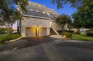 903 Cat Hollow Club Dr, Spicewood, TX 78669 - Photo 3