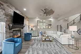 903 Cat Hollow Club Dr, Spicewood, TX 78669 - Photo 5