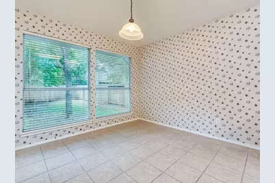 7715 Elkhorn Mountain Trail, Austin, TX 78729 - Photo 11