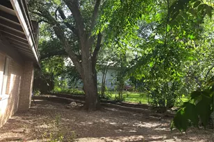 8910 Little Walnut Pkwy, Austin, TX 78758 - Photo 25